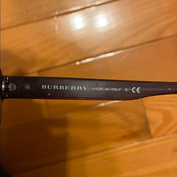 Burberry Sunglasses - Picture 5 of 13